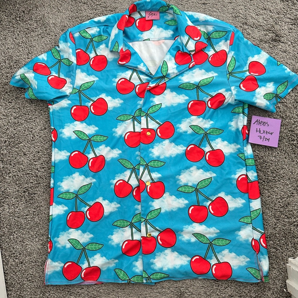 Jade Clark men’s top size medium worn once. Originally $116